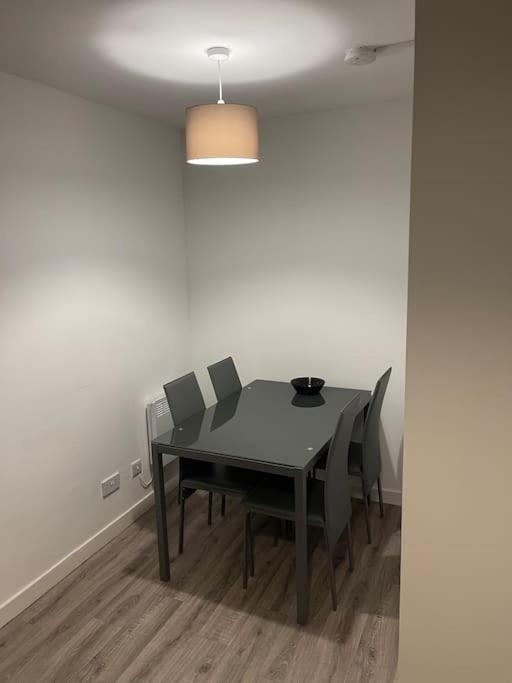 Modern 2 Bedroom City Apartment 格拉斯哥 外观 照片